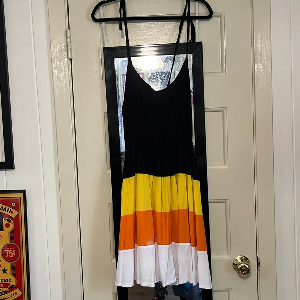 Social Collision Size 1X Candy Corn Dress
